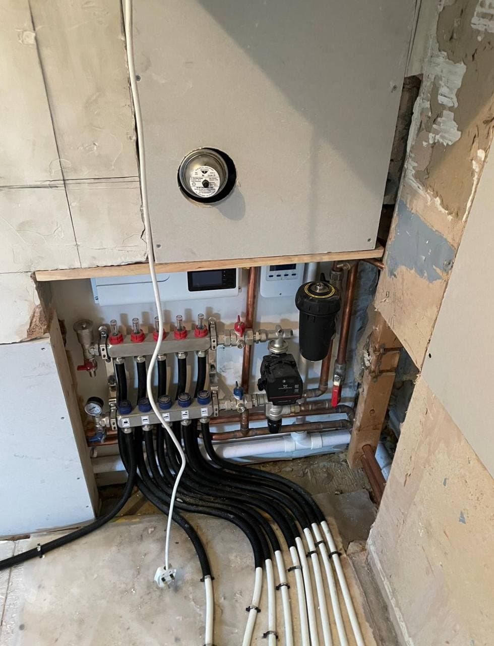 Paul&Co completed plumbing and heating work photo 2